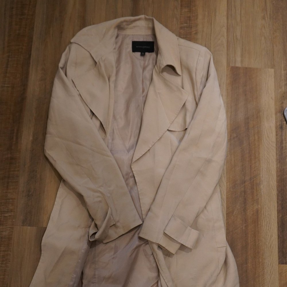 Banana Republic Beige Trench Coat Size Medium